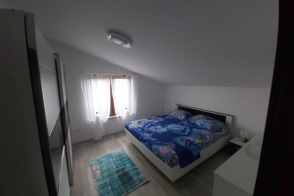 Apartment Pharos Zambratija  Eksteriør bilde